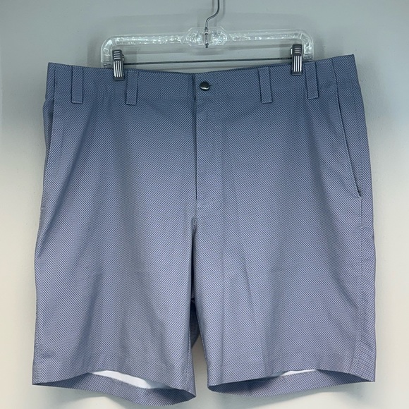 Callaway Other - Callaway men’s golf shorts size 40 light blue color